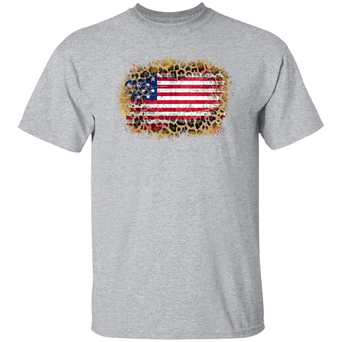 America leopard glitter flag T-Shirt Distressed stylish US flag Unisex tee White Sand Grey-Family-Gift-Planet