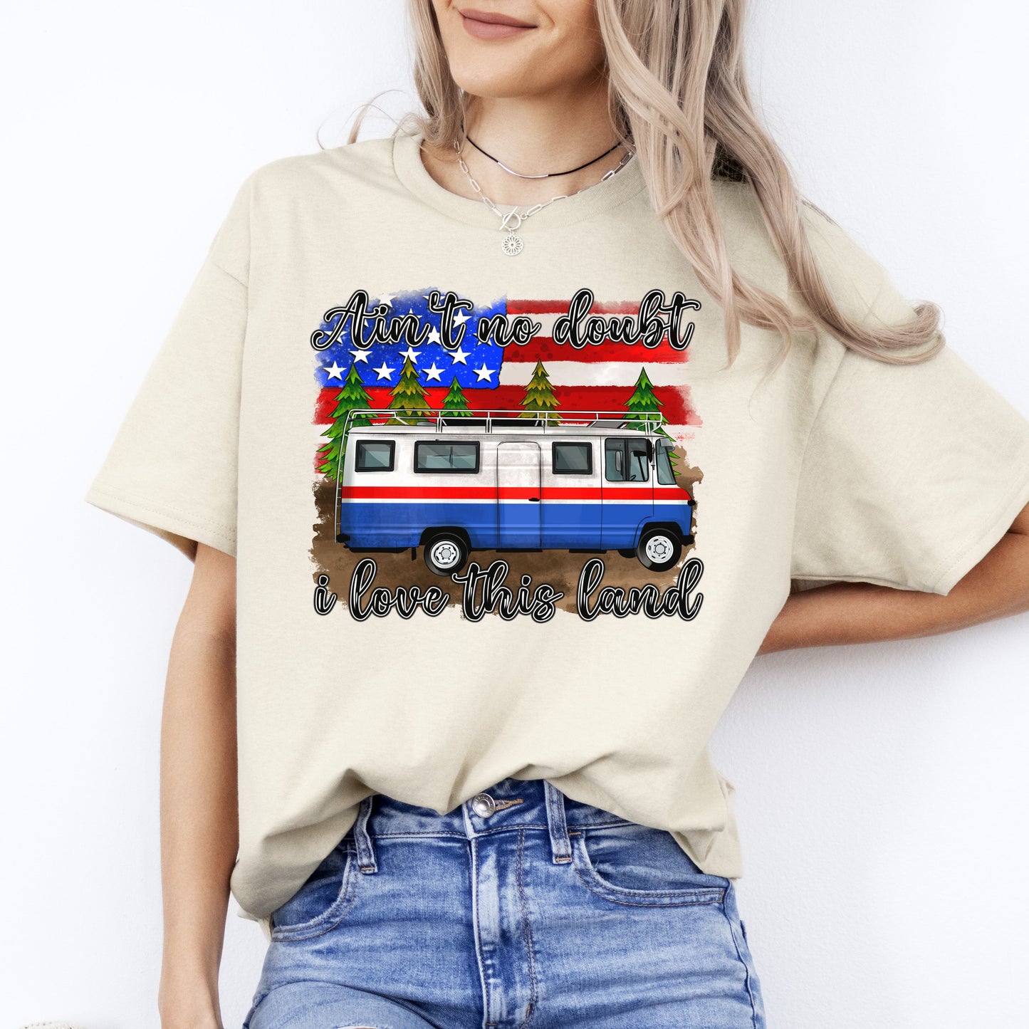 Aint no doubt i love this land T-Shirt American flag patriotic Unisex tee White Sand Grey-Sand-Family-Gift-Planet