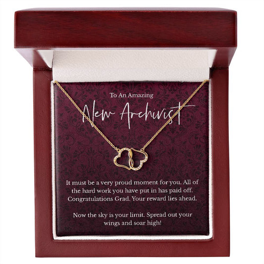 Archivist graduation gift - 10K Gold Everlasting Love necklace - Congratulations Grad-Family-Gift-Planet